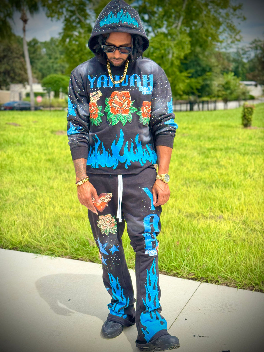 Yahuah Designer “Black Flared Sweatpants & Cropped Hoodie Set"